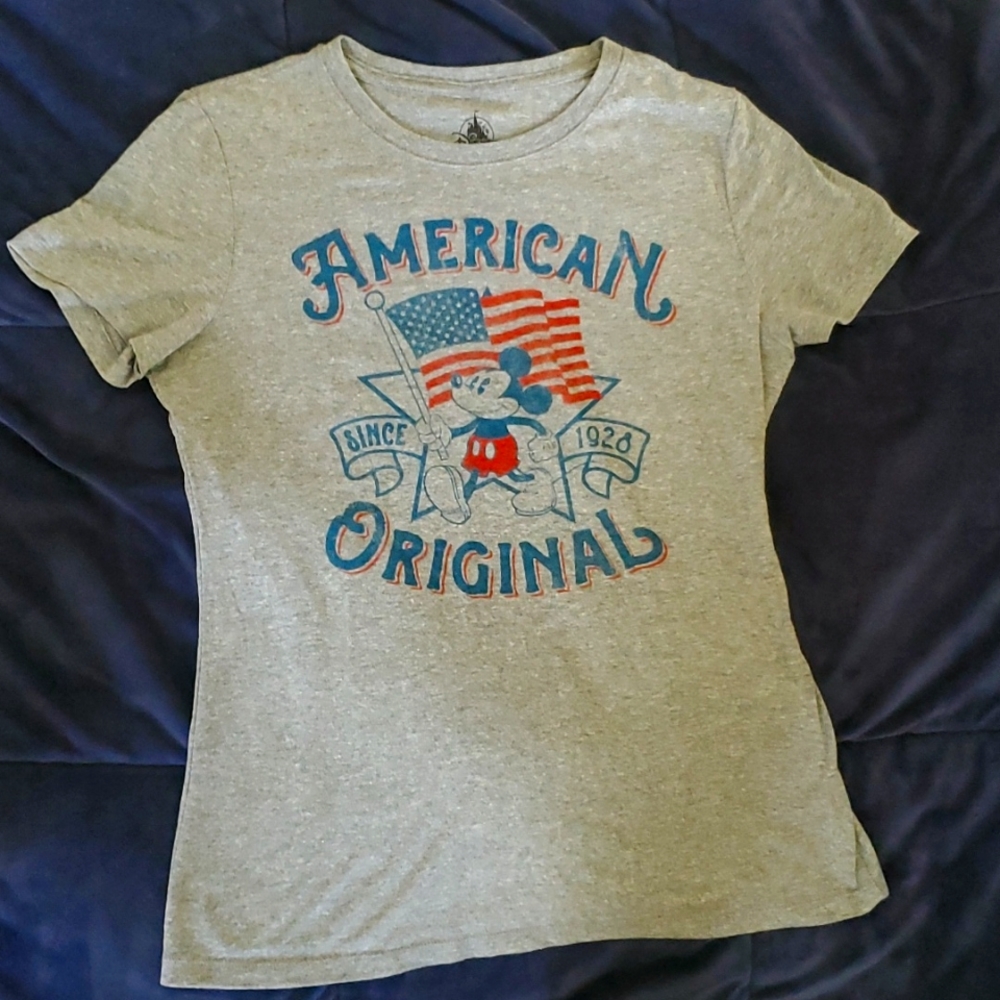 Women's Mickey Mouse American T-Shirt Large